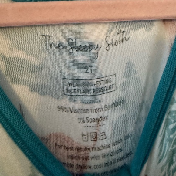 2T Zippy Pajamas with Winter Highland Cow and Tree Print - Picture 3 of 5